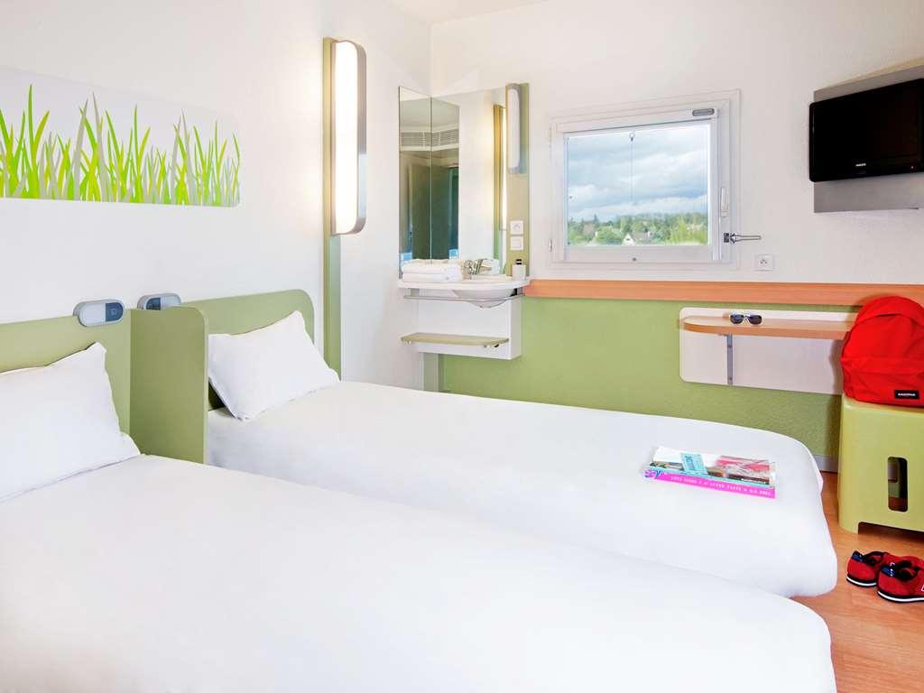 Ibis Budget Saint-Etienne Stade Room photo